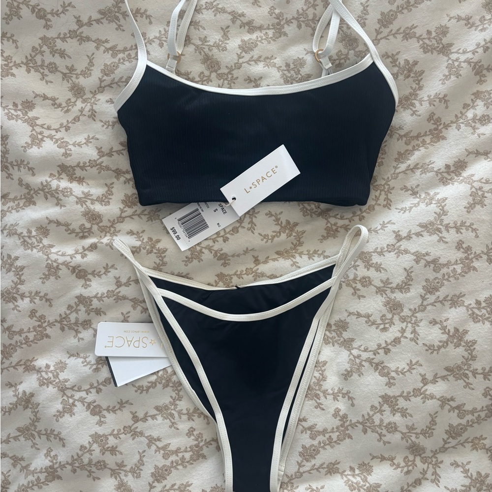 L*SPACE | Ribbed Adalyn Bikini Top - Picture 7 of 7